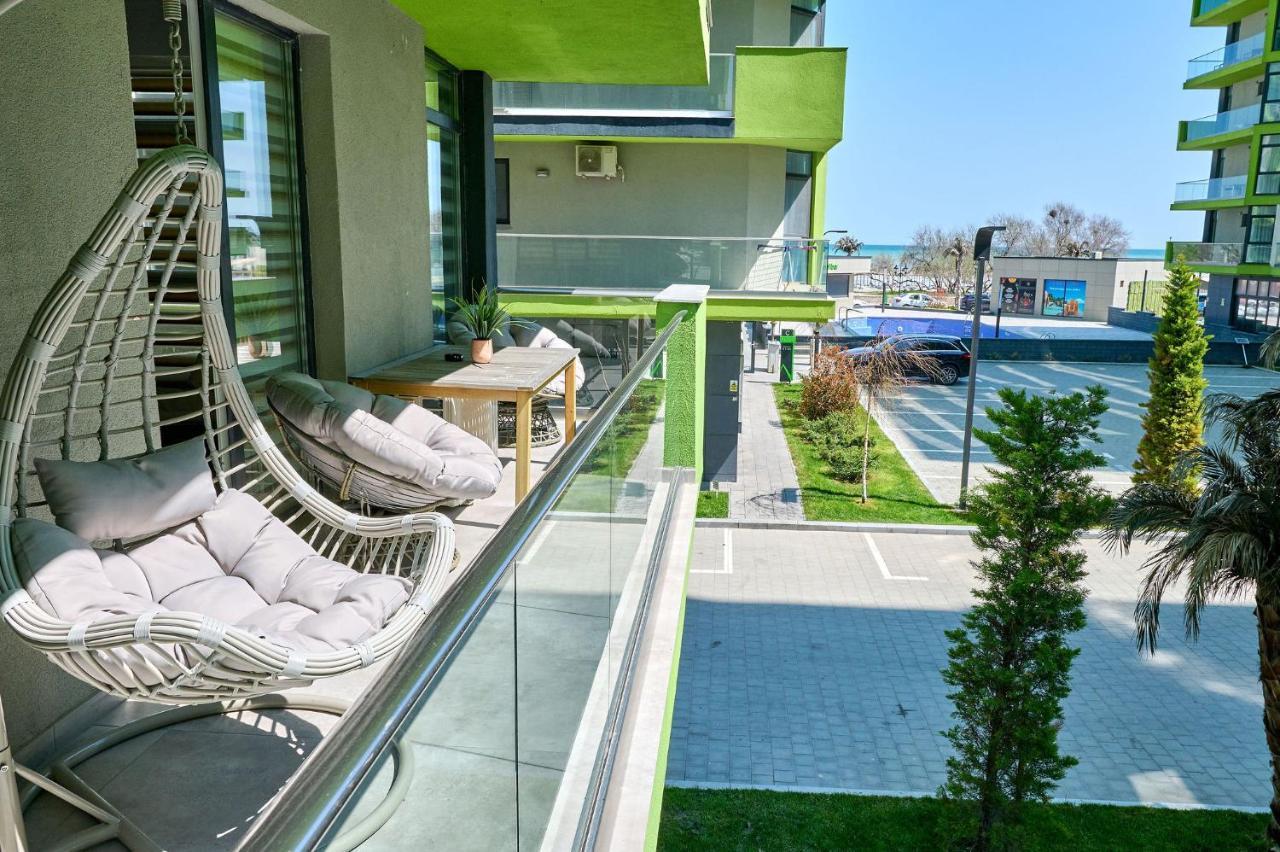 Bamboo Sea View Apartment - Spa Pools Resort And Parking Mamaia Exterior foto